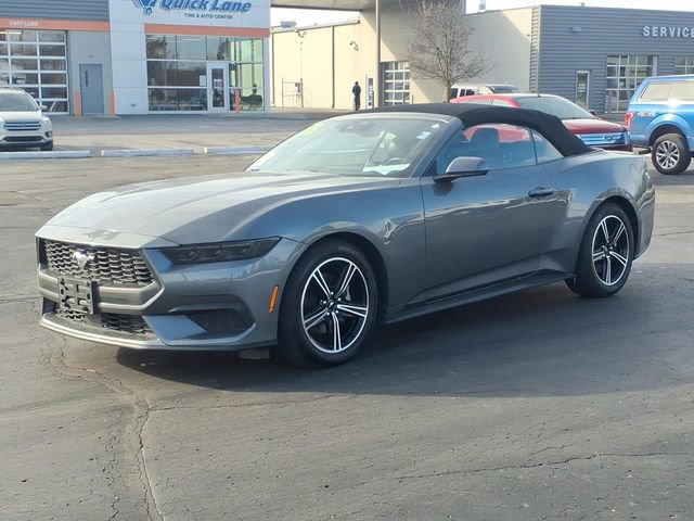 Certified 2025 Ford Mustang Premium image 3