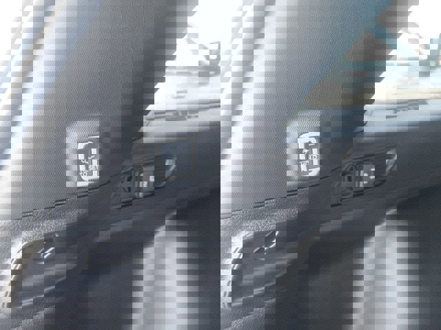 New 2025 Jeep Grand Cherokee Limited w/ Black Appearance Package image 23