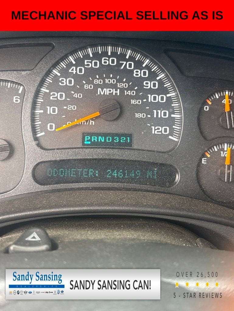 Used 2005 Chevrolet Avalanche LS w/ Sun And Sound Package RWD video 1