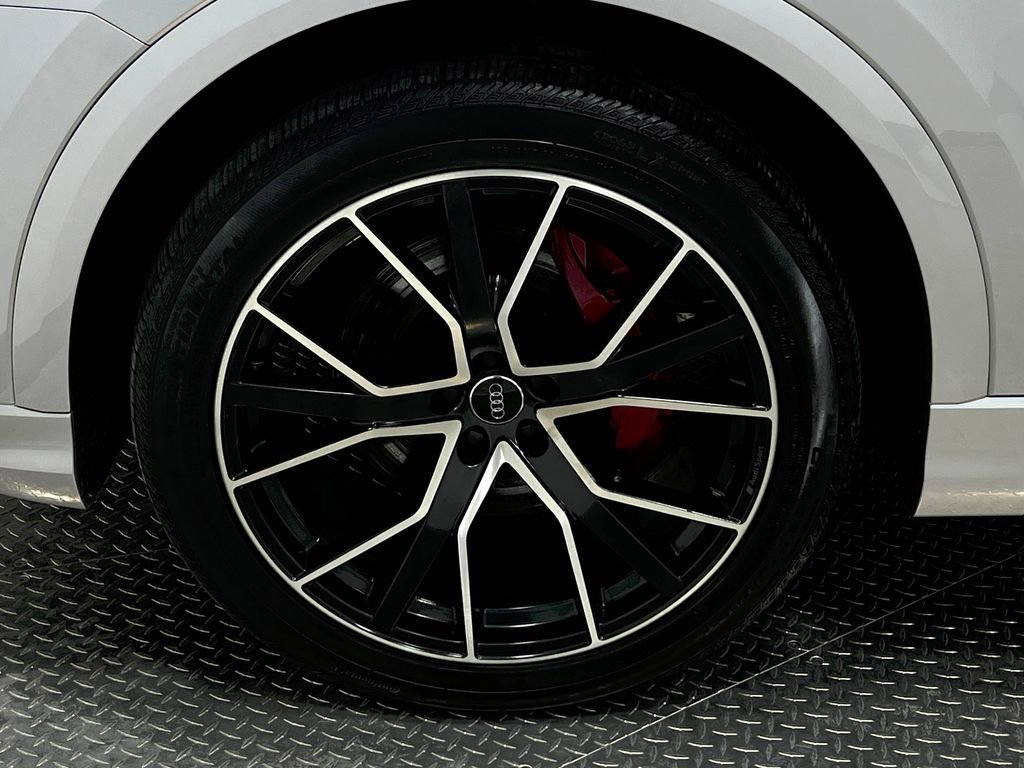 Used 2021 Audi Q8 Premium Plus w/ Premium Plus Package image 39