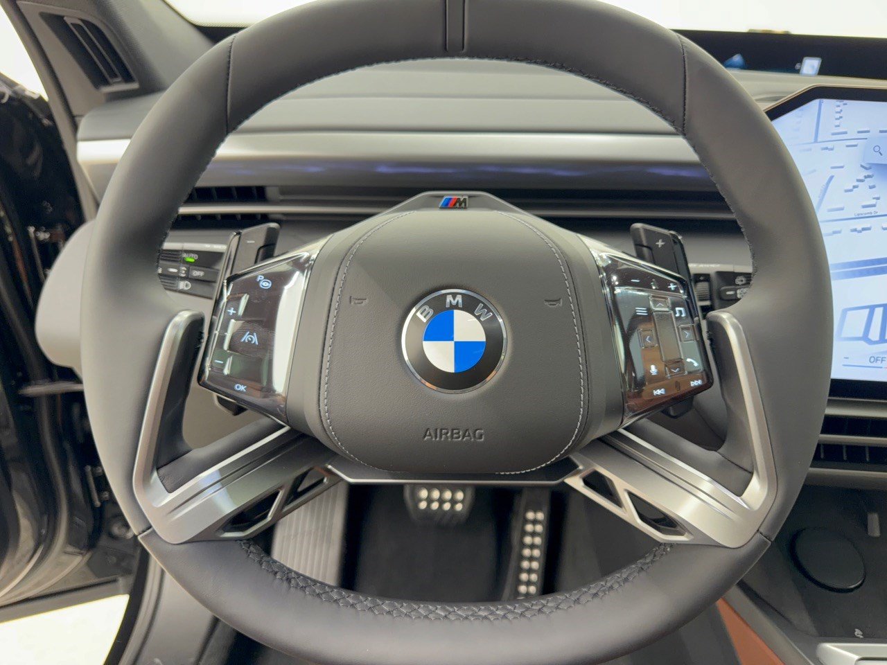 New 2027 BMW X5 xDrive40i w/ M Sport Professional Package AWD/4WD image 10