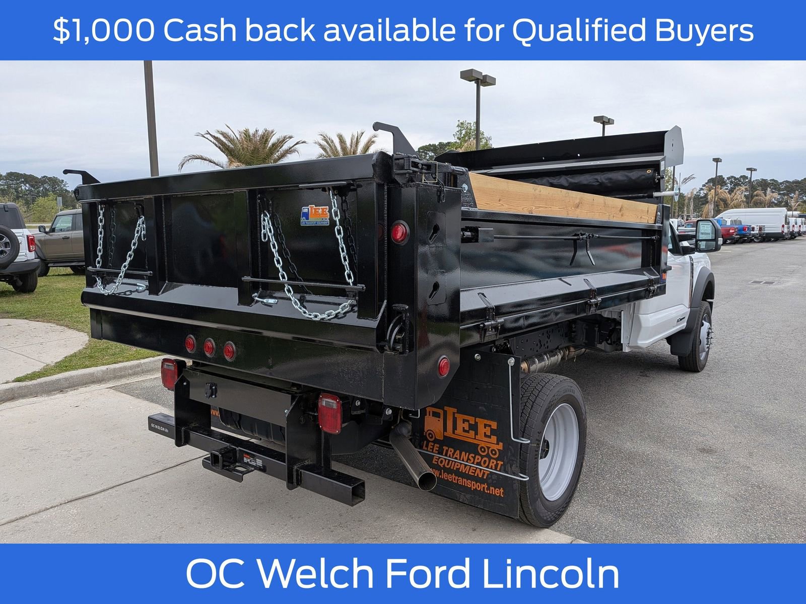 New 2026 Ford F550 4x4 Regular Cab Super Duty w/ XL Chrome Package image 3