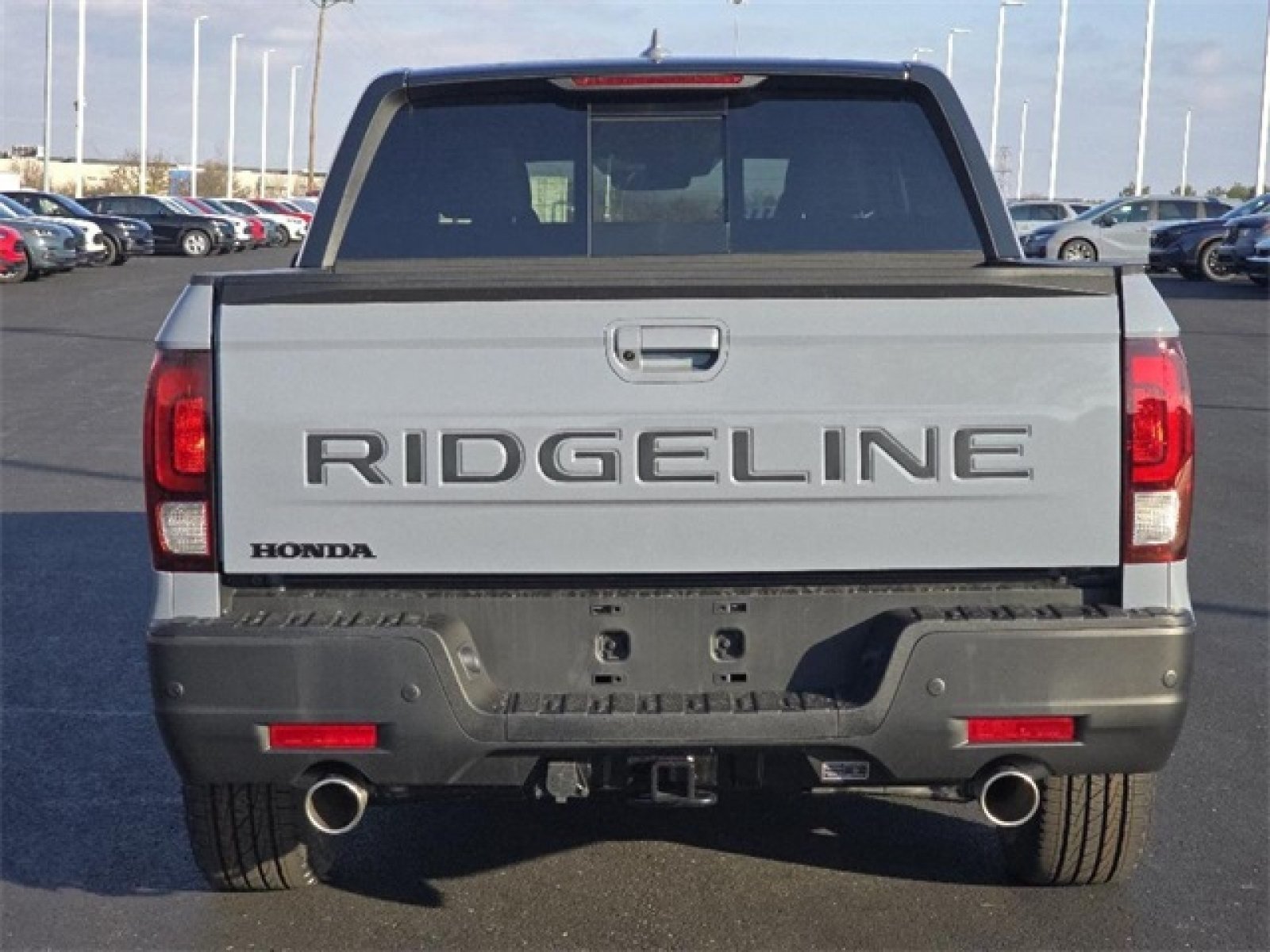 New 2026 Honda Ridgeline Black Edition image 8