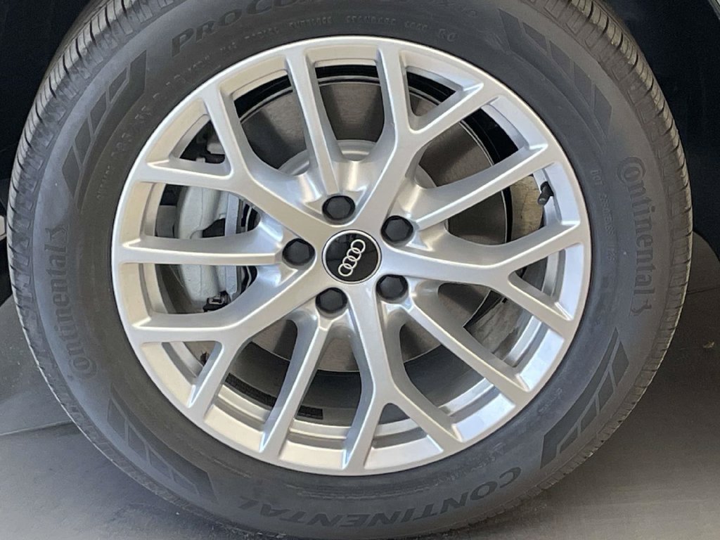 New 2026 Audi Q3 quattro 2.0T AWD/4WD image 11