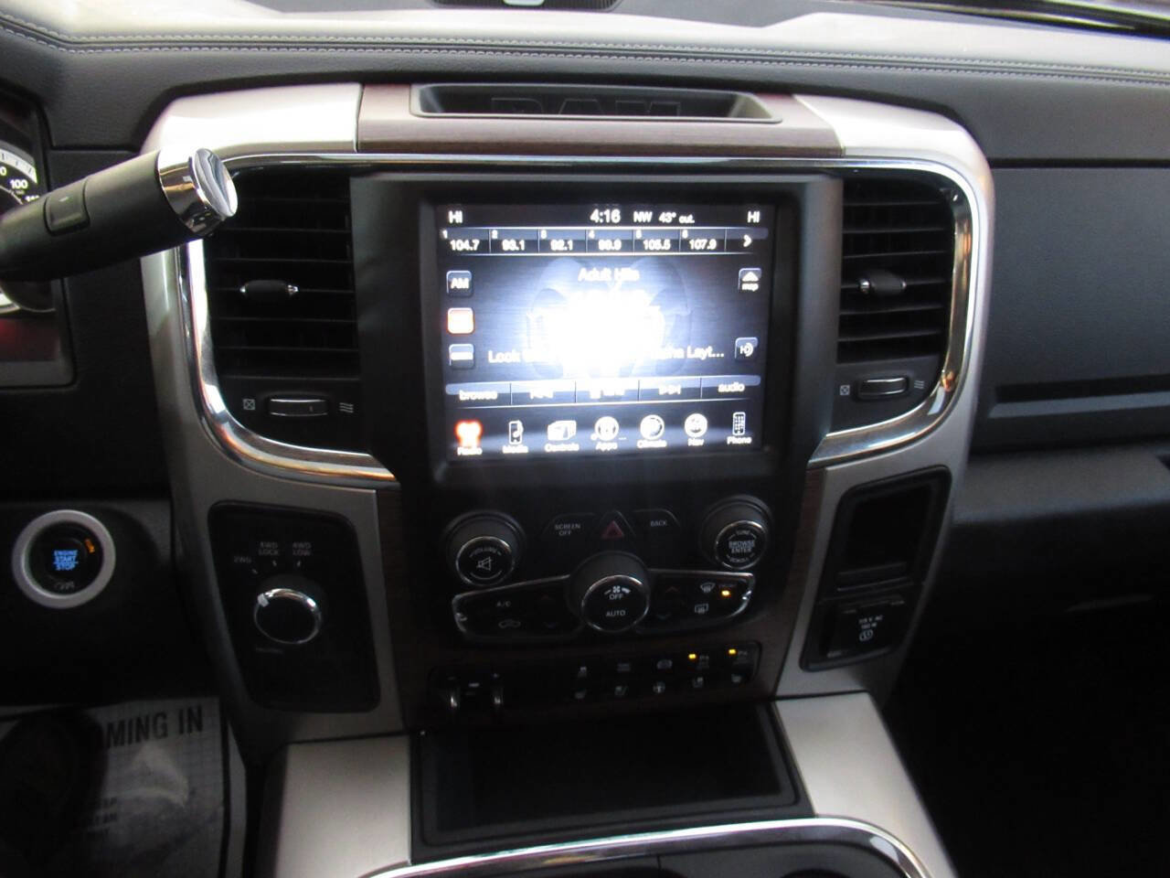 Used 2016 RAM 3500 Laramie image 28