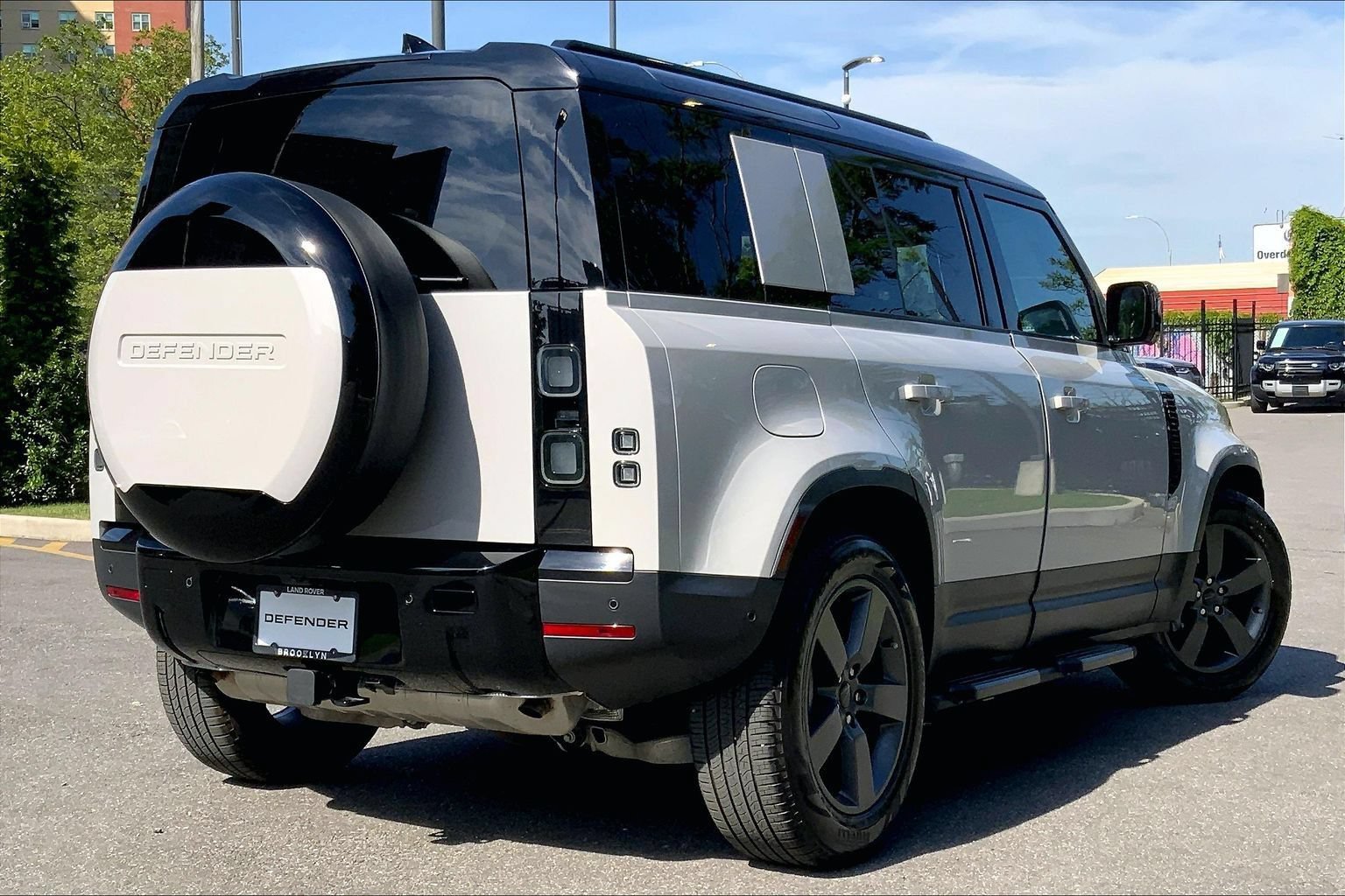 Certified 2026 Land Rover Defender 110 S AWD/4WD image 12