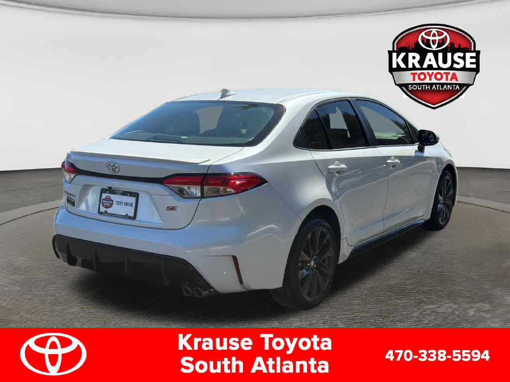 Used 2024 Toyota Corolla SE FWD image 8