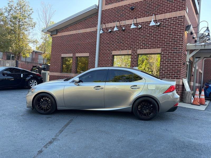 Used 2017 Lexus IS 300 AWD w/ Navigation System Package image 4