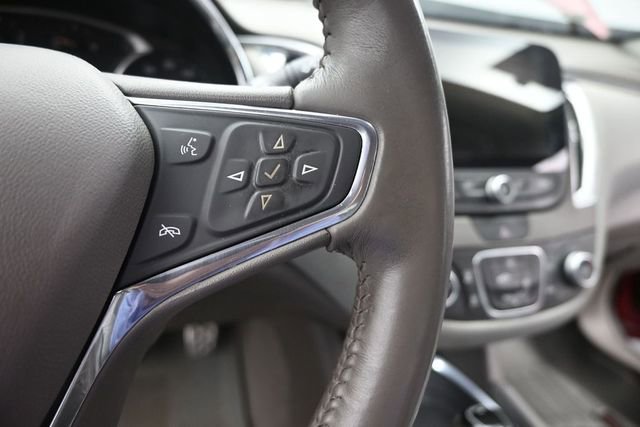 Used 2016 Chevrolet Malibu LT FWD image 31