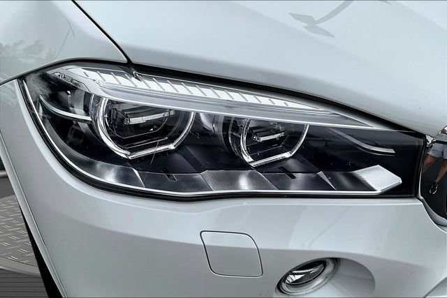 Used 2018 BMW X5 M AWD/4WD image 31