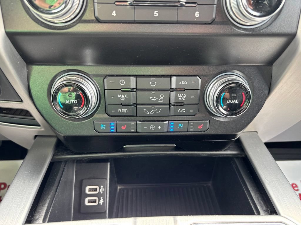 Used 2020 Ford F150 Platinum w/ Equipment Group 701A Luxury AWD/4WD image 26