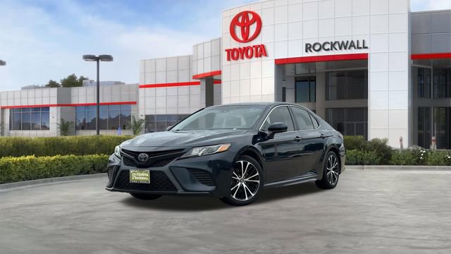 Used 2018 Toyota Camry SE