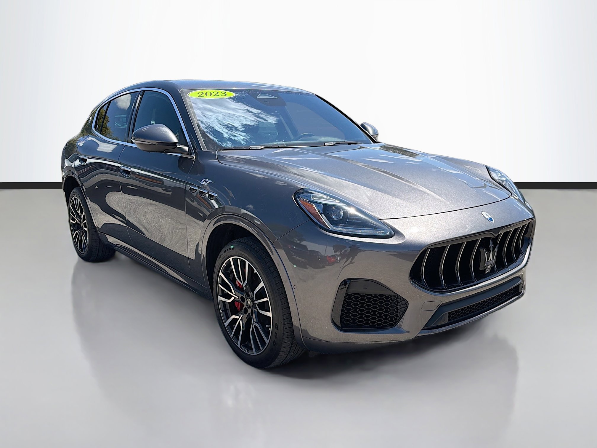 Used 2023 Maserati Grecale GT image 1