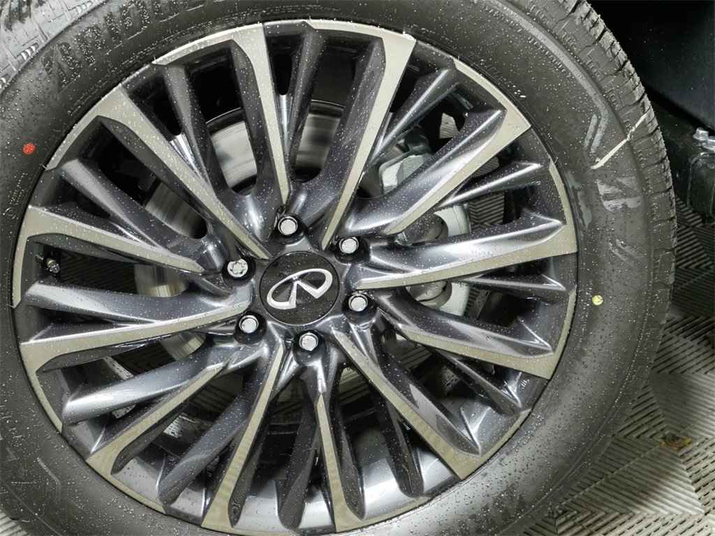 New 2025 INFINITI QX80 Autograph w/ Autograph Exterior Package image 10