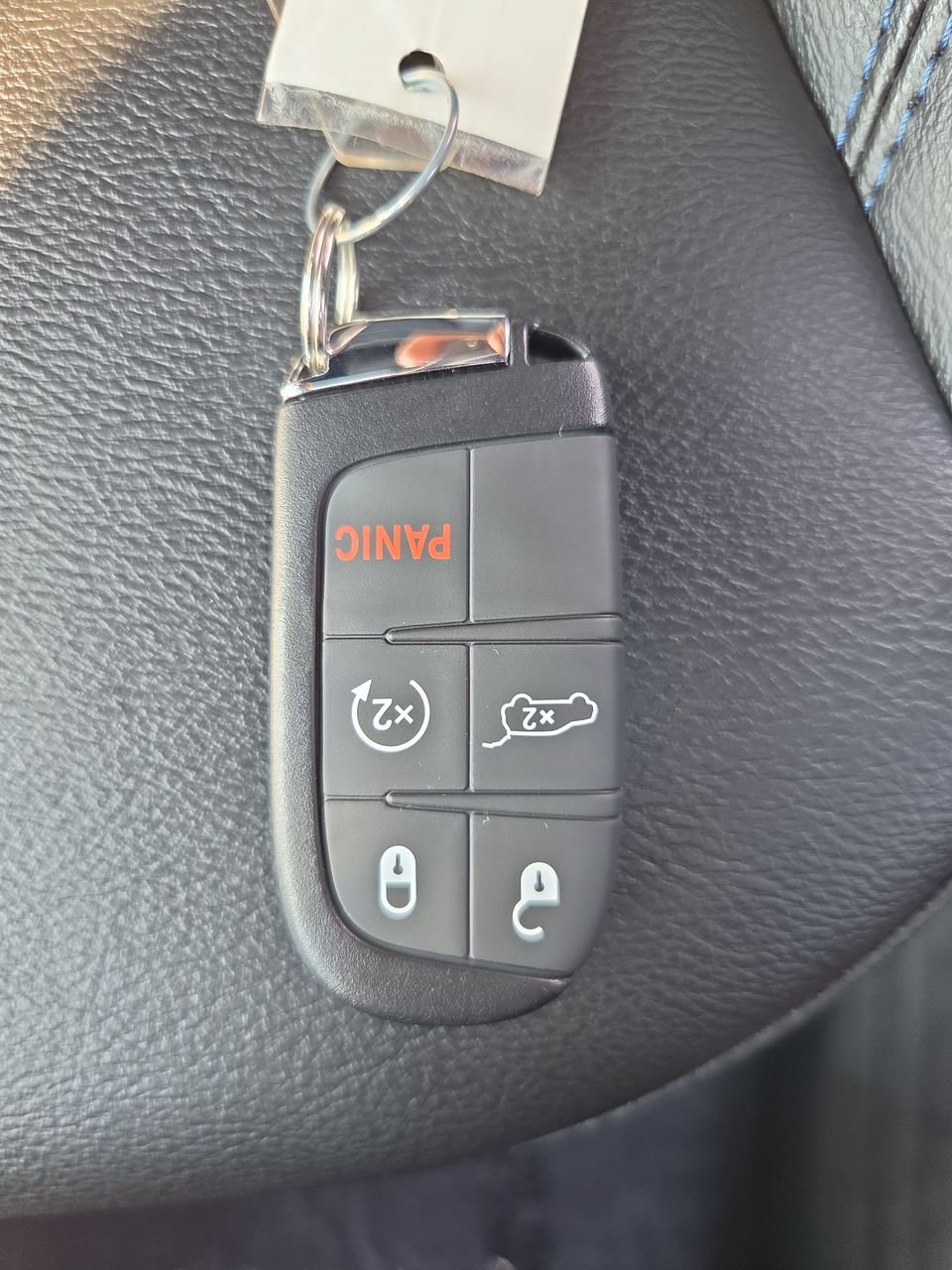 New 2026 Jeep Compass Latitude AWD/4WD image 33