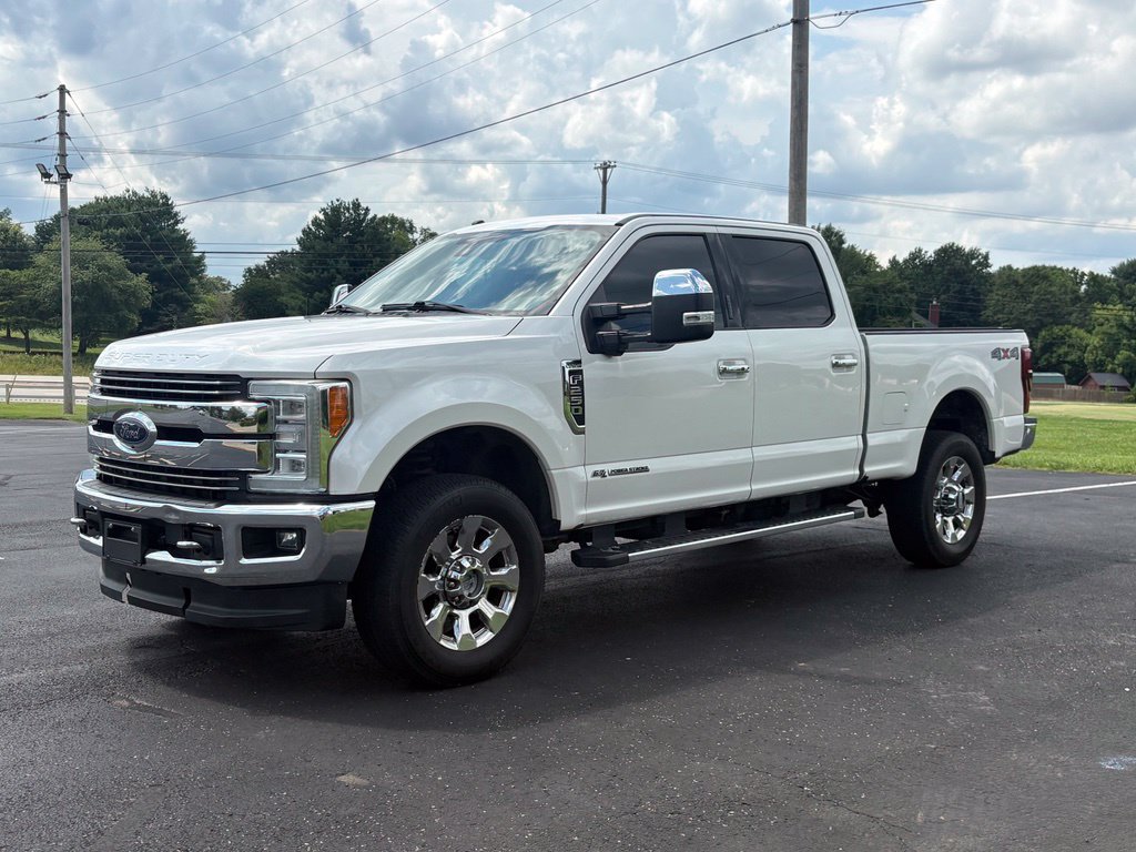 Used 2017 Ford F250 Lariat w/ Lariat Ultimate Package AWD/4WD image 7