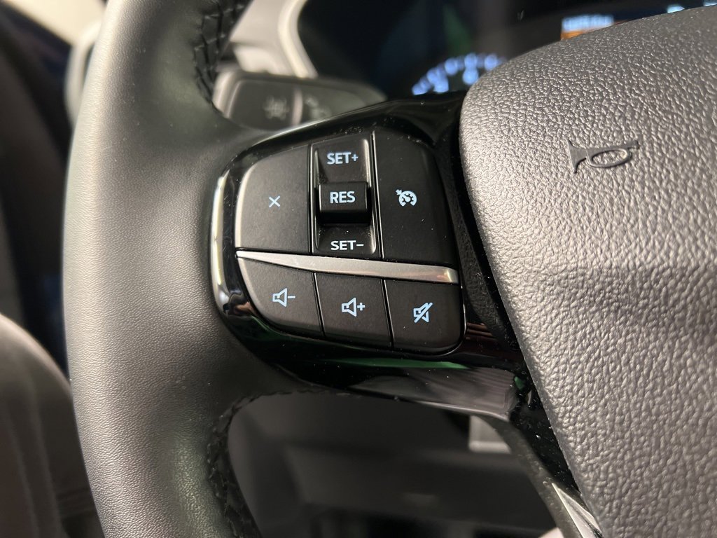 Certified 2022 Ford Escape SE w/ Cold Weather Package image 19