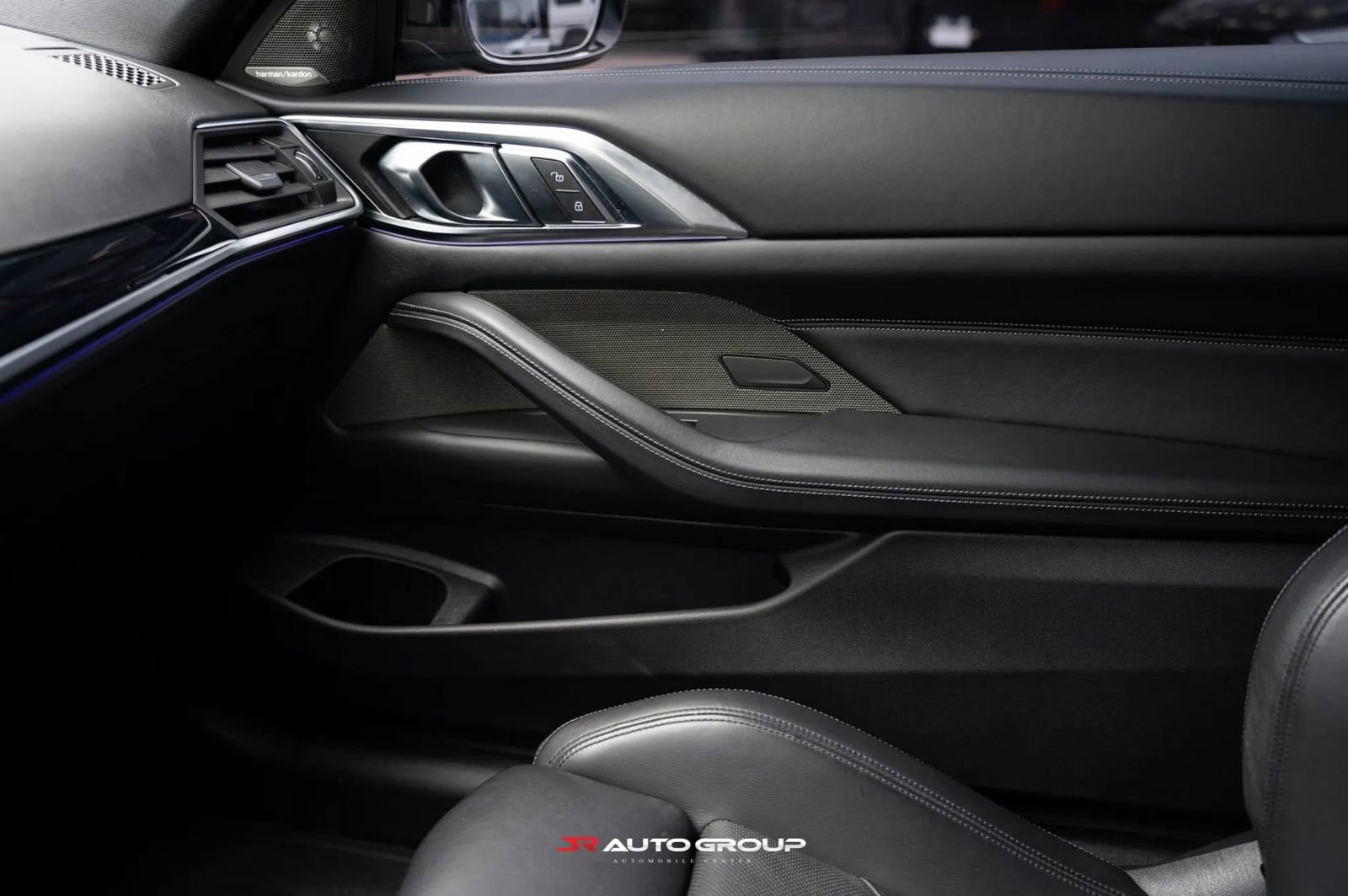 Used 2021 BMW M4 Competition w/ Executive Package image 11