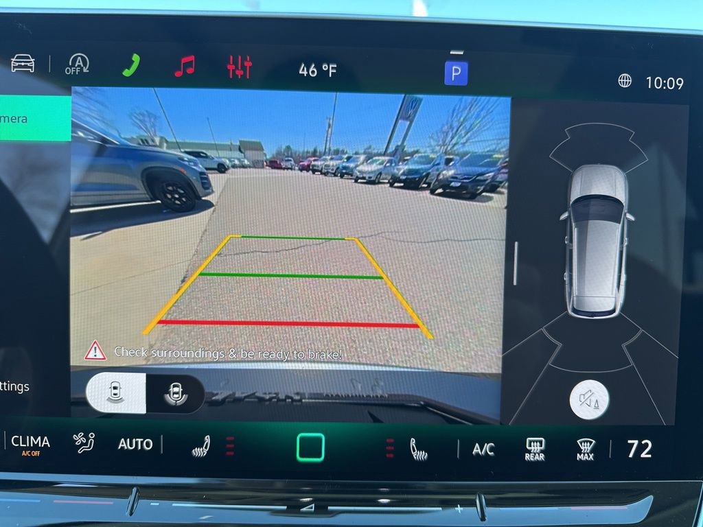 New 2026 Volkswagen Tiguan SE AWD/4WD image 18