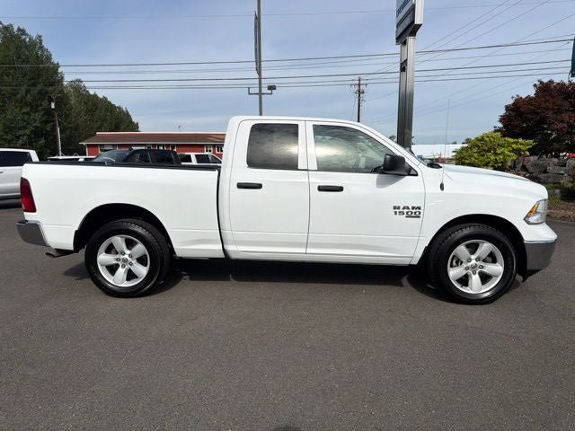 Used 2024 RAM 1500 Classic SLT AWD/4WD image 10