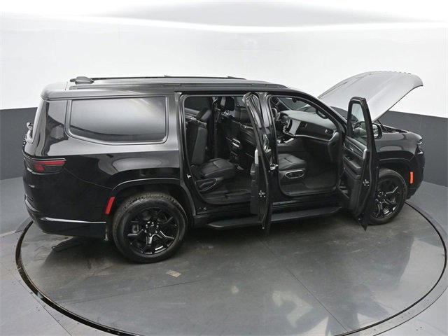 Used 2025 Jeep Wagoneer Series II image 67