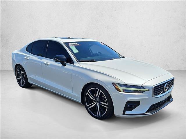 Used 2020 Volvo S60 T5 R-Design FWD image 3