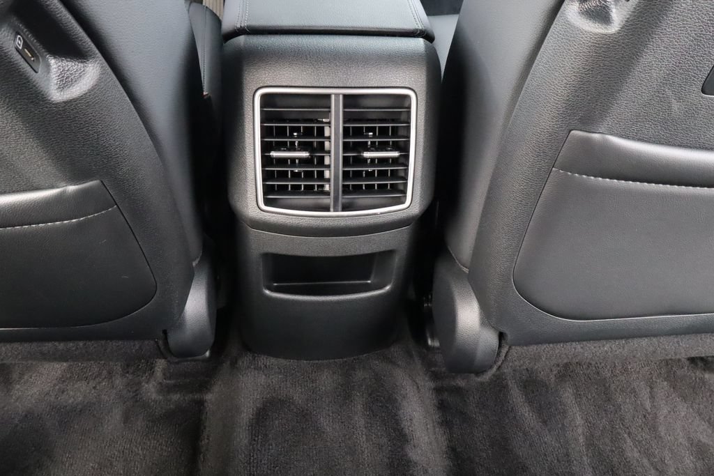 Used 2025 Kia Sportage EX AWD/4WD image 33