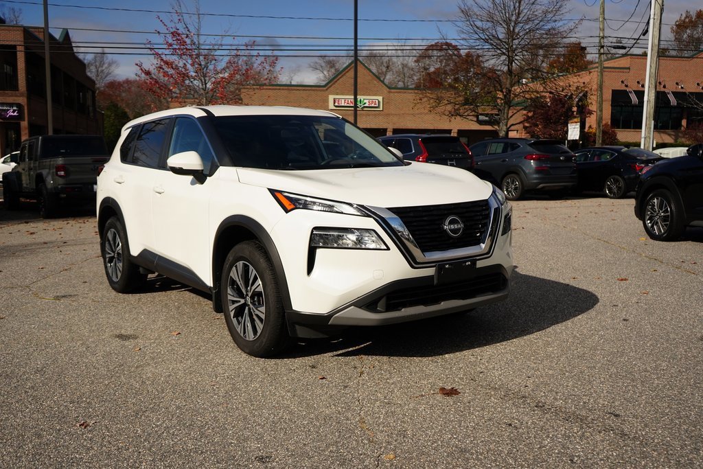 Used 2023 Nissan Rogue SV