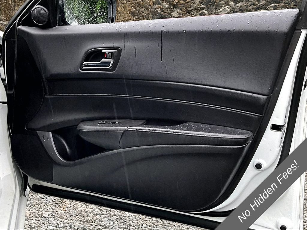 Used 2017 Acura ILX FWD image 17