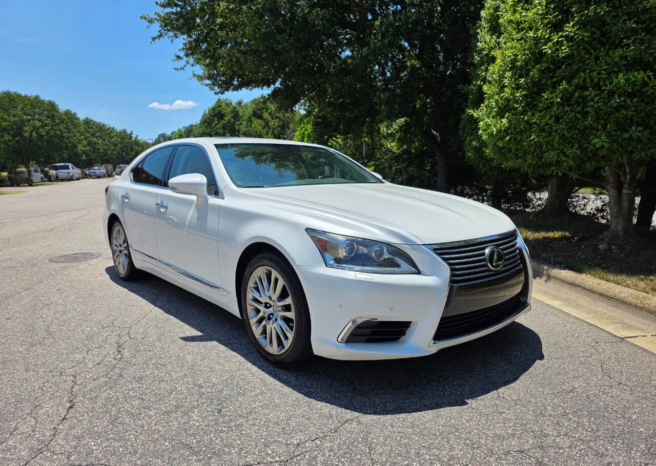 Used 2014 Lexus LS 460 w/ Comfort Package RWD image 7