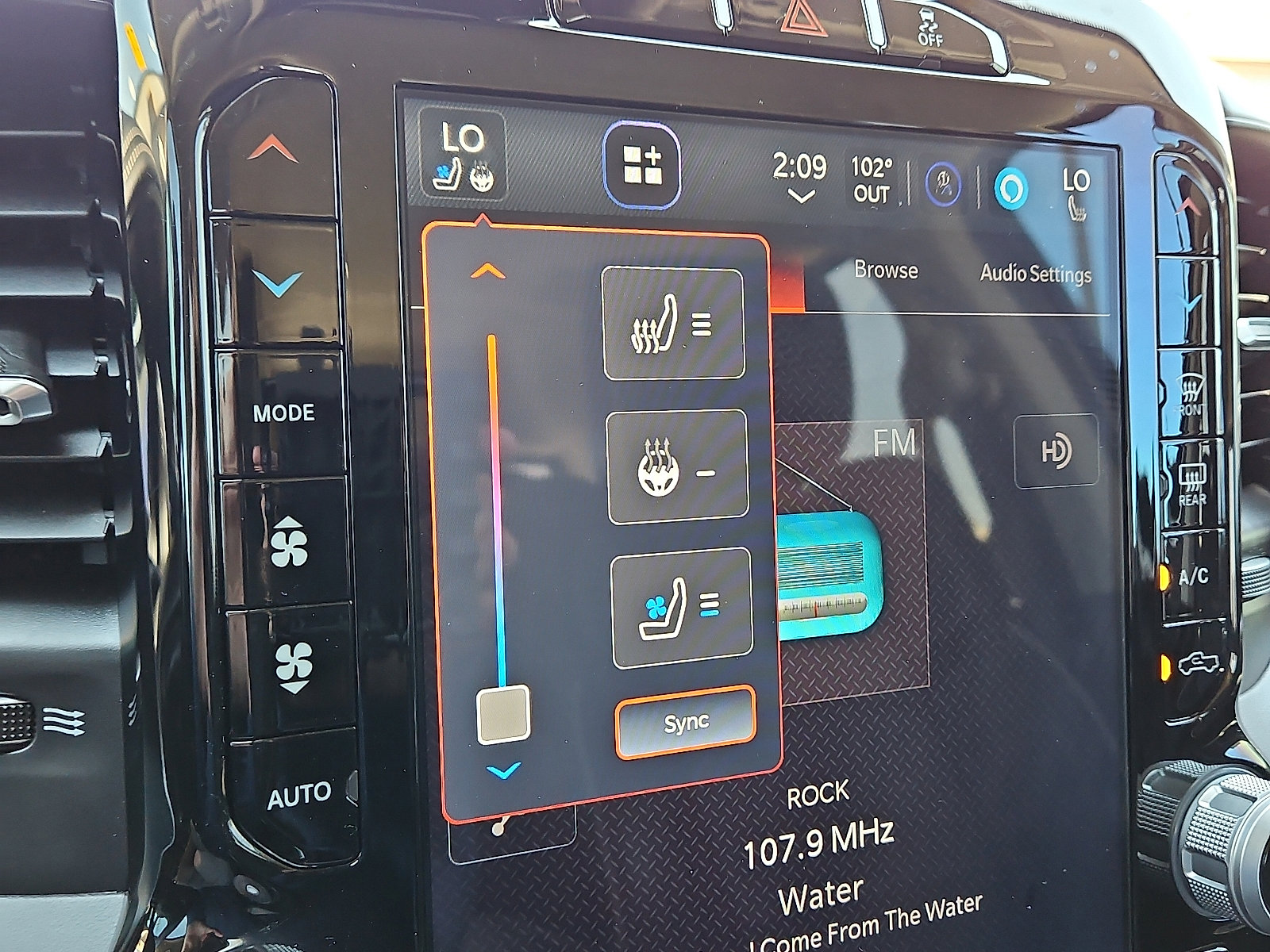 Used 2024 RAM 2500 Laramie image 15