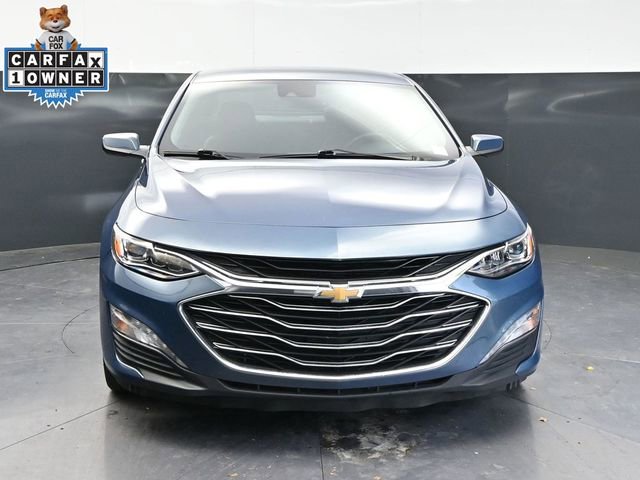 Used 2024 Chevrolet Malibu LT image 2