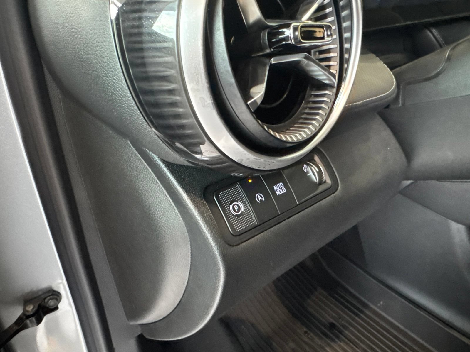 New 2027 Chevrolet Equinox LT FWD image 17