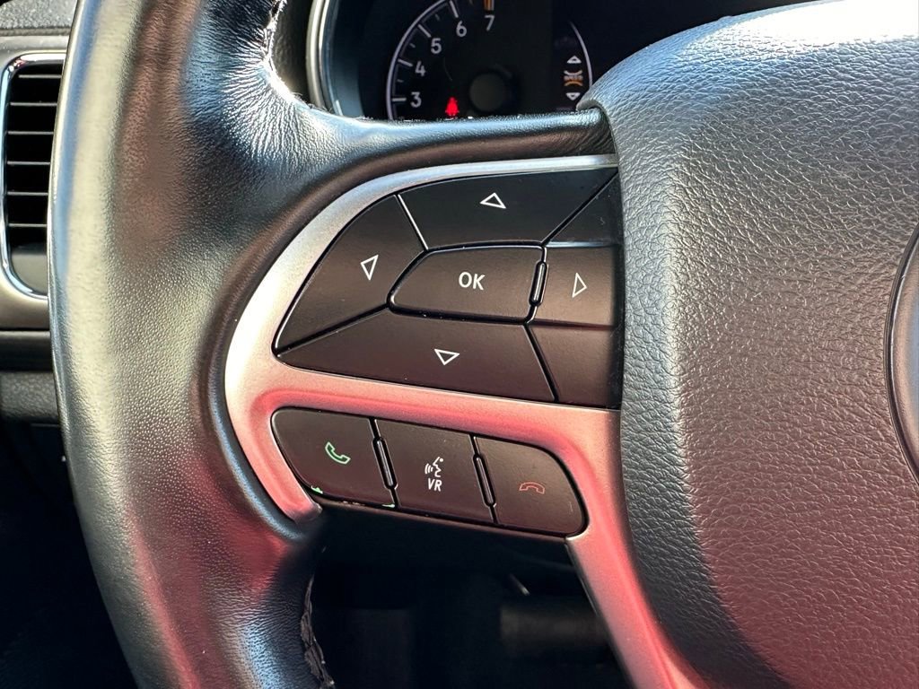 Used 2022 Jeep Grand Cherokee Laredo X image 24