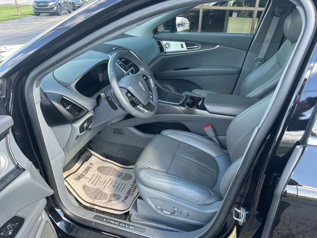 Used 2019 Lincoln Nautilus Reserve w/ Ultimate Package AWD/4WD image 16