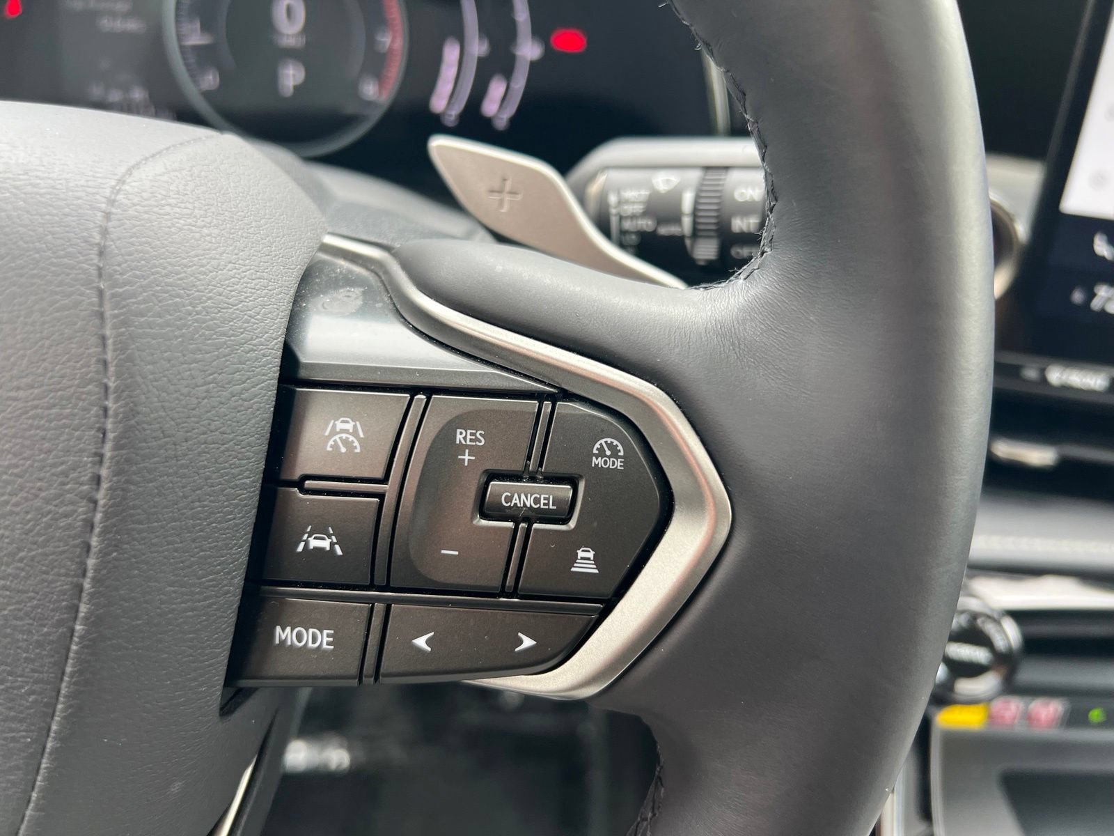 Used 2023 Lexus NX 350 AWD image 36