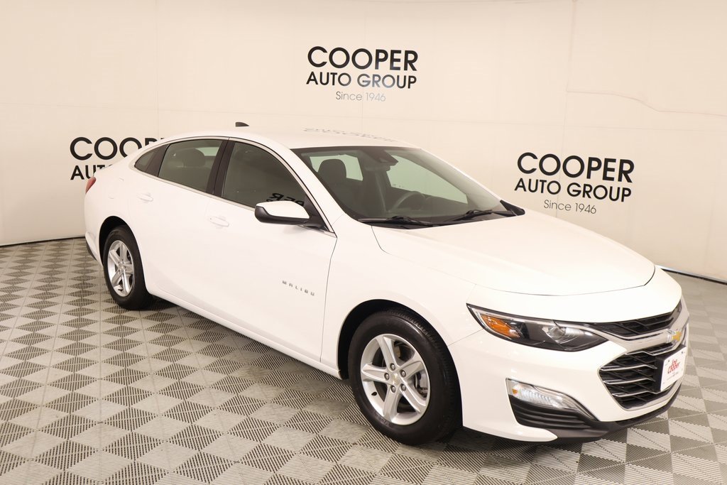 Used 2024 Chevrolet Malibu LS w/ Driver Confidence Package