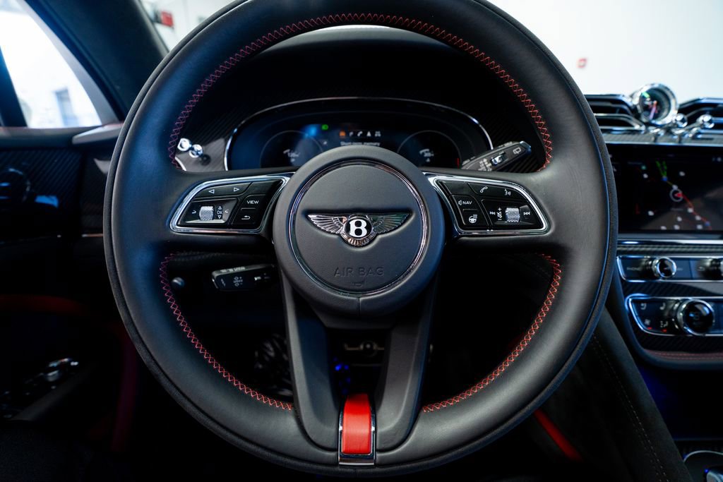 Used 2021 Bentley Bentayga Speed image 33