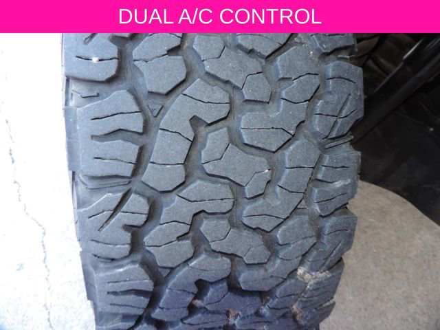 Used 2010 Ford F250 Lariat AWD/4WD image 12