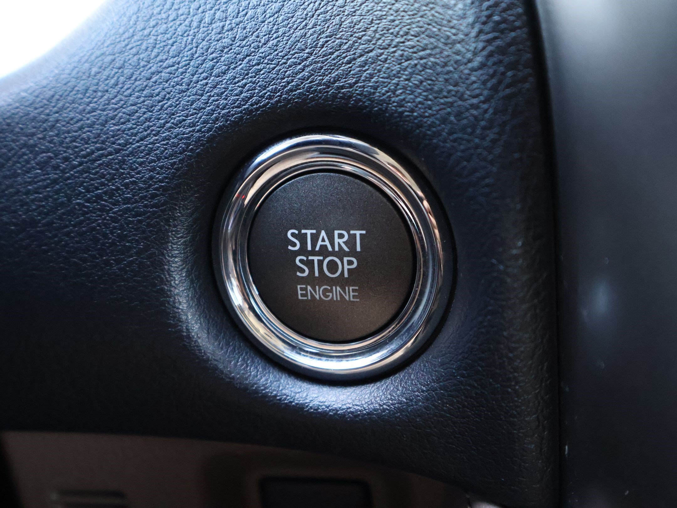Used 2023 Lexus GX 460 Luxury w/ Sport Design Package AWD/4WD image 22