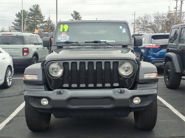 Used 2019 Jeep Wrangler Sport S image 2