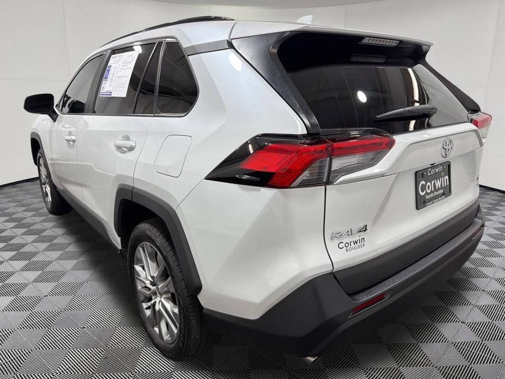 Used 2023 Toyota RAV4 XLE Premium AWD/4WD image 4