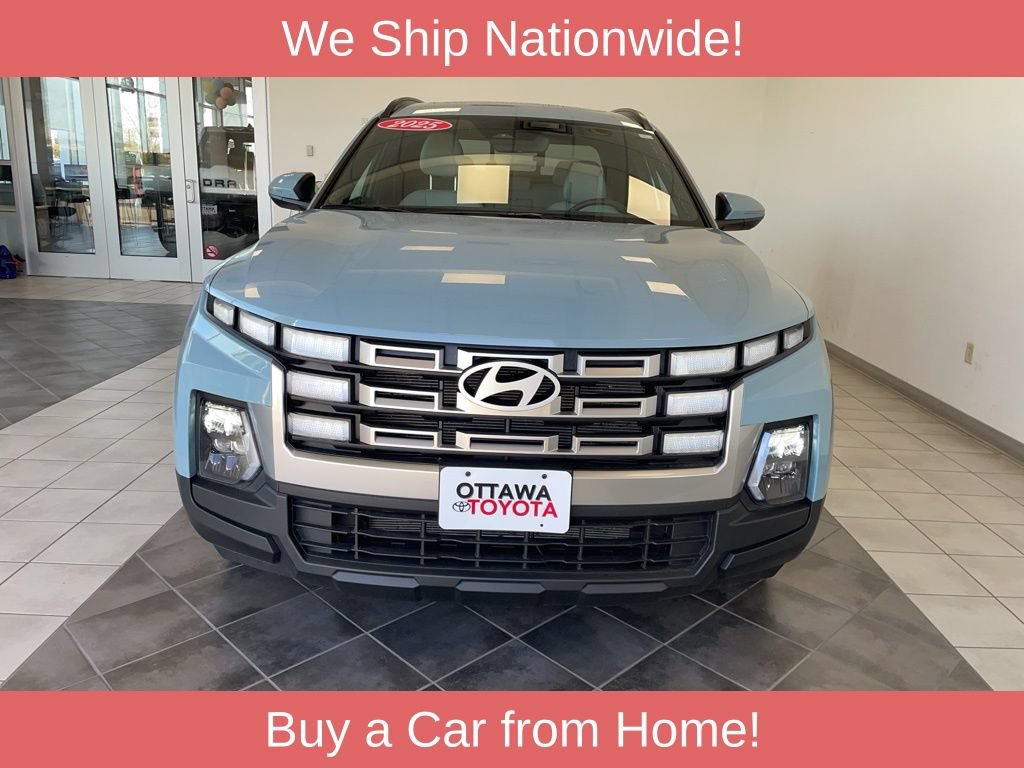 Used 2025 Hyundai Santa Cruz SEL AWD/4WD image 3