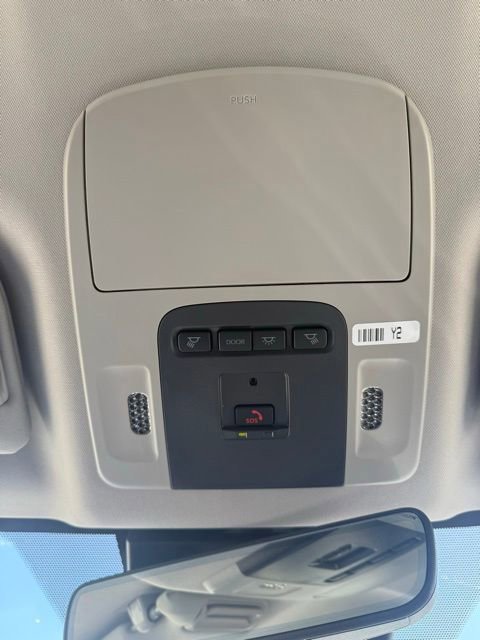 New 2026 Toyota Camry XLE AWD/4WD image 33