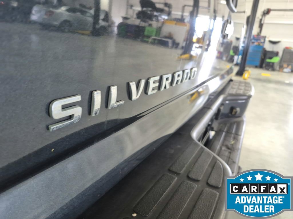 Used 2004 Chevrolet Silverado 1500 W/T image 32