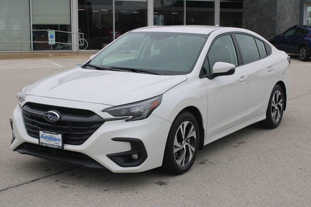 Used 2025 Subaru Legacy Premium AWD/4WD image 1