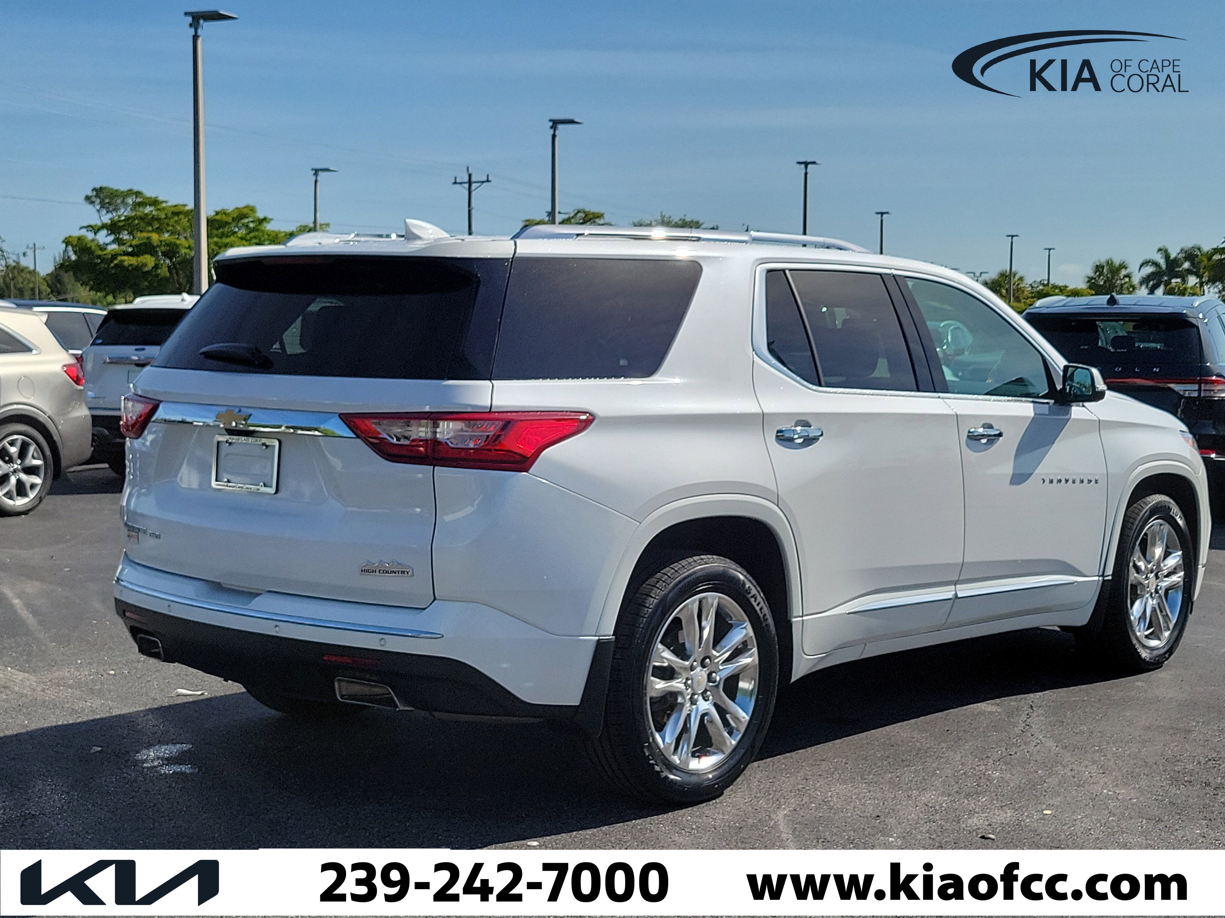 Used 2021 Chevrolet Traverse High Country w/ LPO, Floor Liner Package image 6