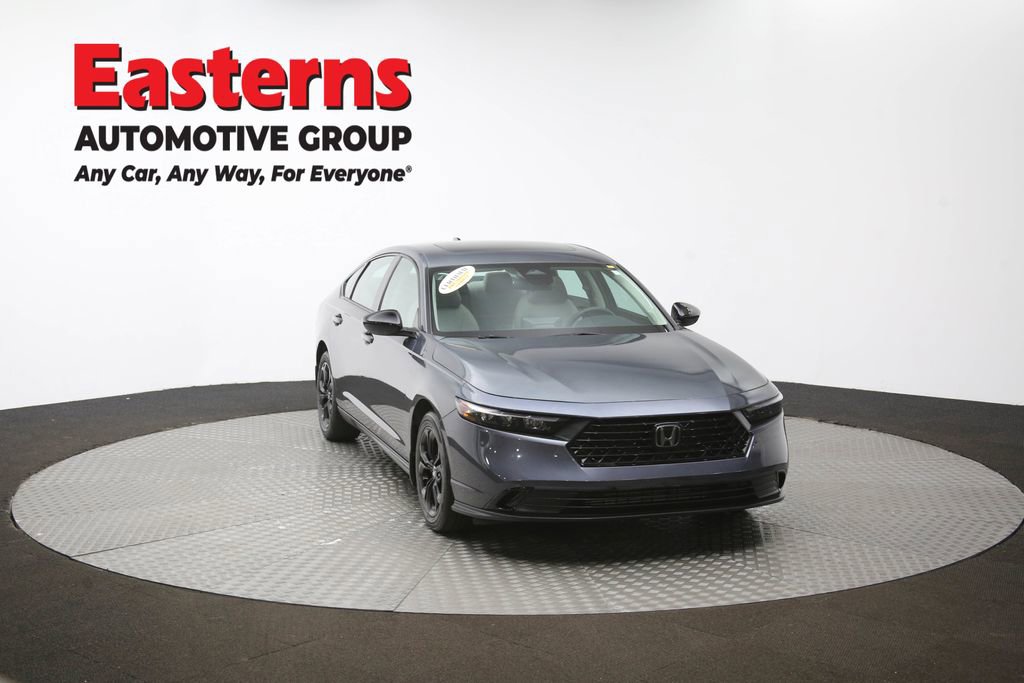 Used 2025 Honda Accord SE image 51