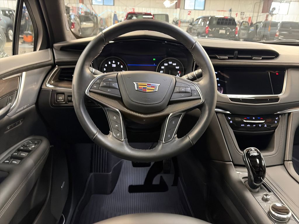Used 2024 Cadillac XT5 Premium Luxury w/ Platinum Package image 17