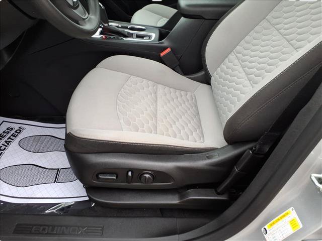 Used 2019 Chevrolet Equinox LT FWD image 18